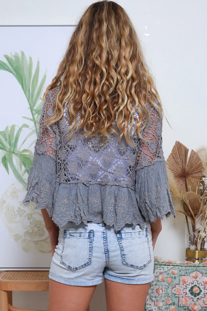 Lace Cropped Kimono Grey